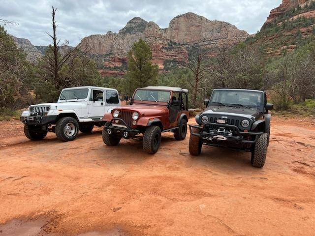 Jeep-cj5-1980-custom-23