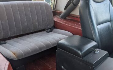 Jeep-cj5-1980-custom-6