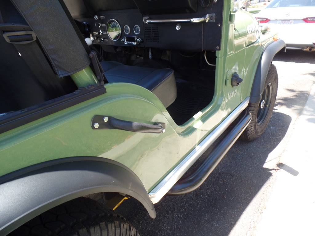 Jeep-cj5-1981-green-13