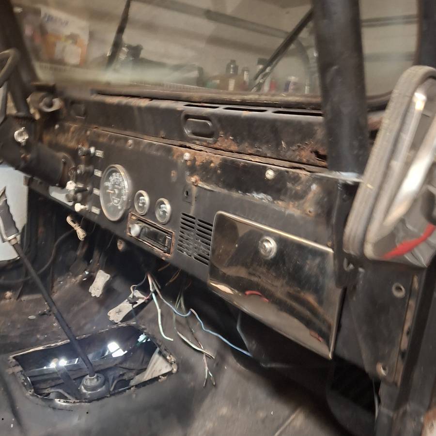 Jeep-cj5-1982-black-8