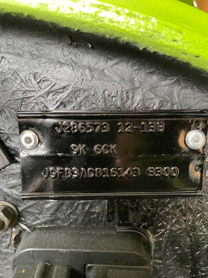Jeep-cj5-custom-1979-green-10