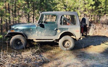 Jeep-cj7-1976-green