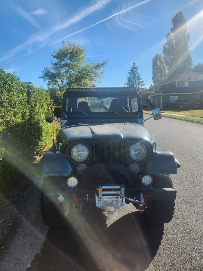 Jeep-cj7-1976-green-4