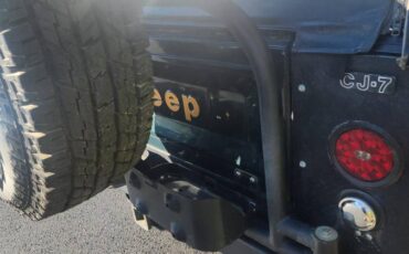 Jeep-cj7-1976-green-6