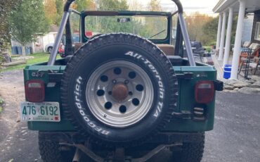Jeep-cj7-1980-green-12