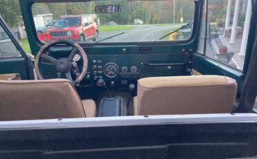 Jeep-cj7-1980-green-8