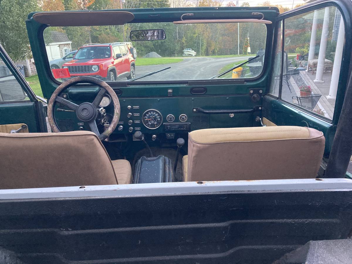 Jeep-cj7-1980-green-8
