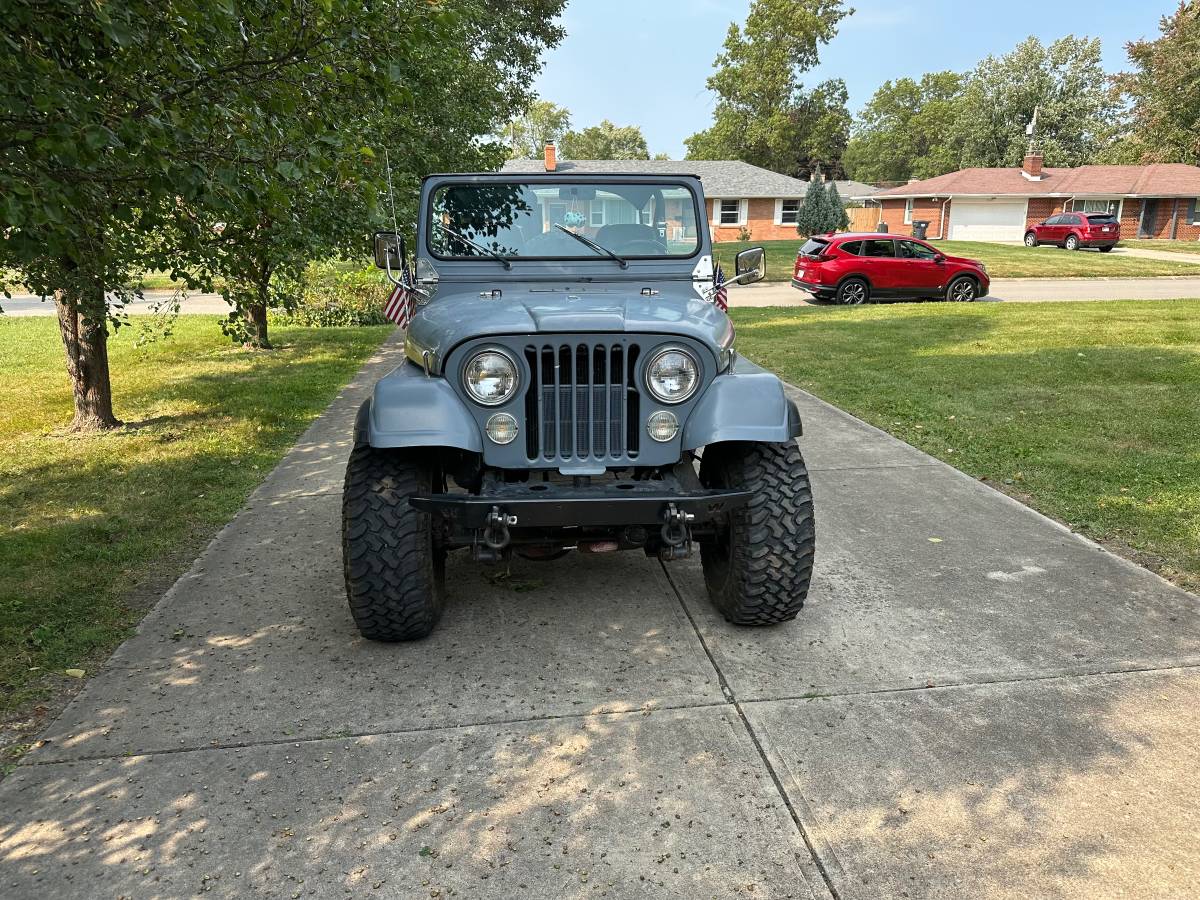 Jeep-cj7-1983-blue-1