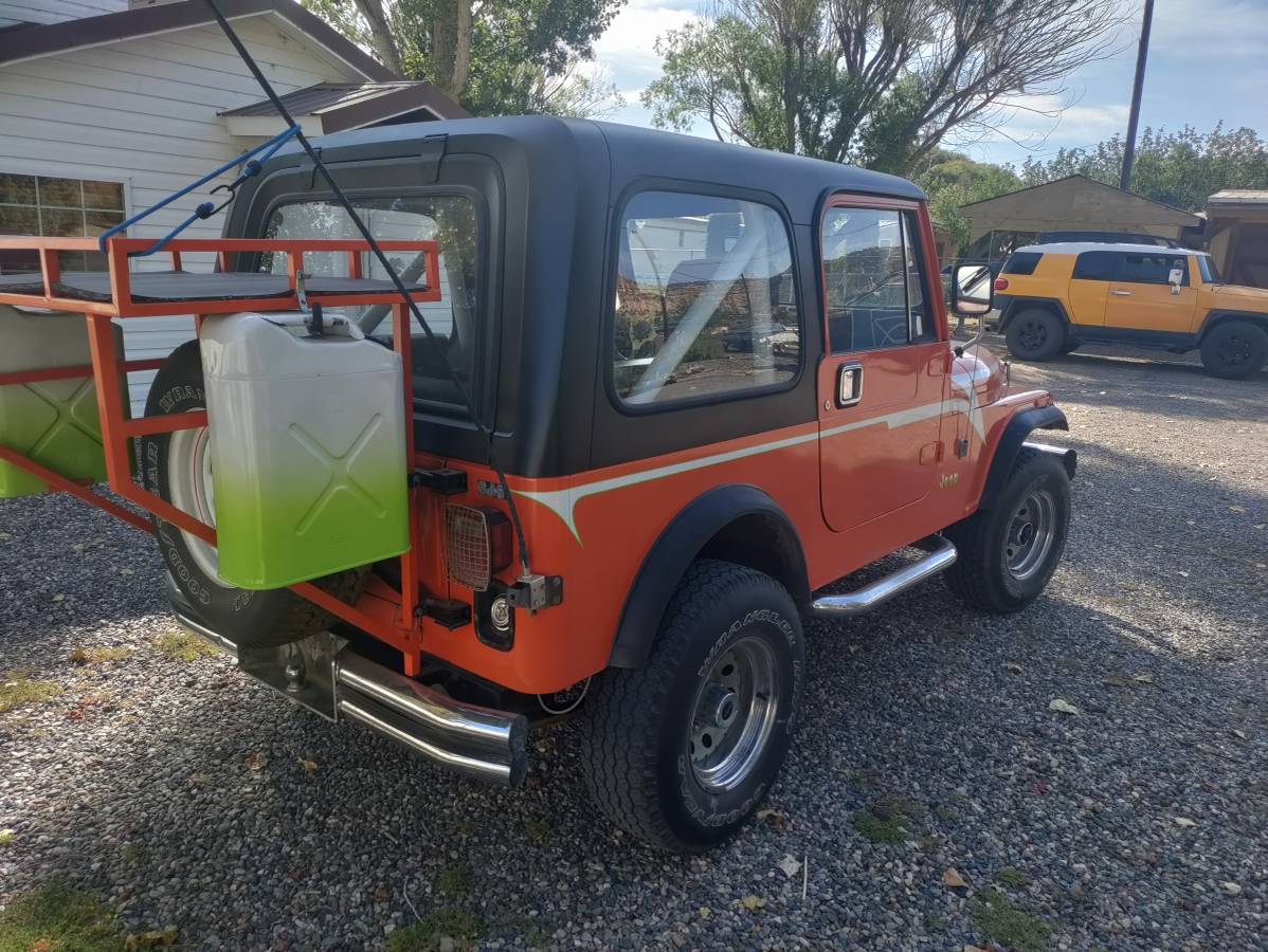 Jeep-cj7-1985-orange-1