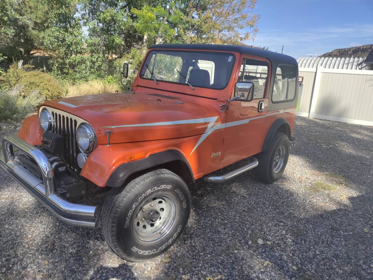 Jeep-cj7-1985-orange-2