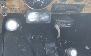 Jeep-cj7-1985-orange-3