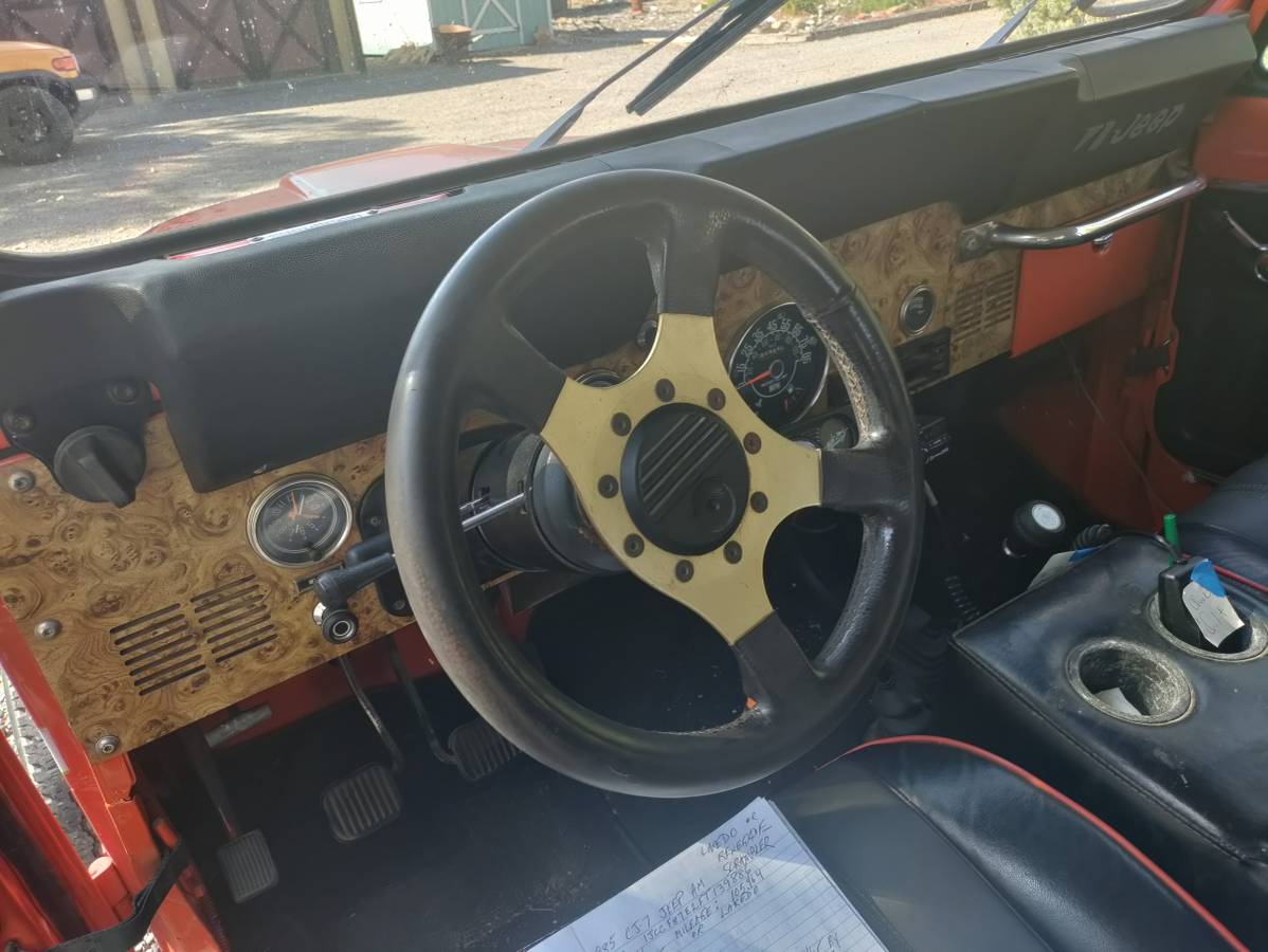 Jeep-cj7-1985-orange-7
