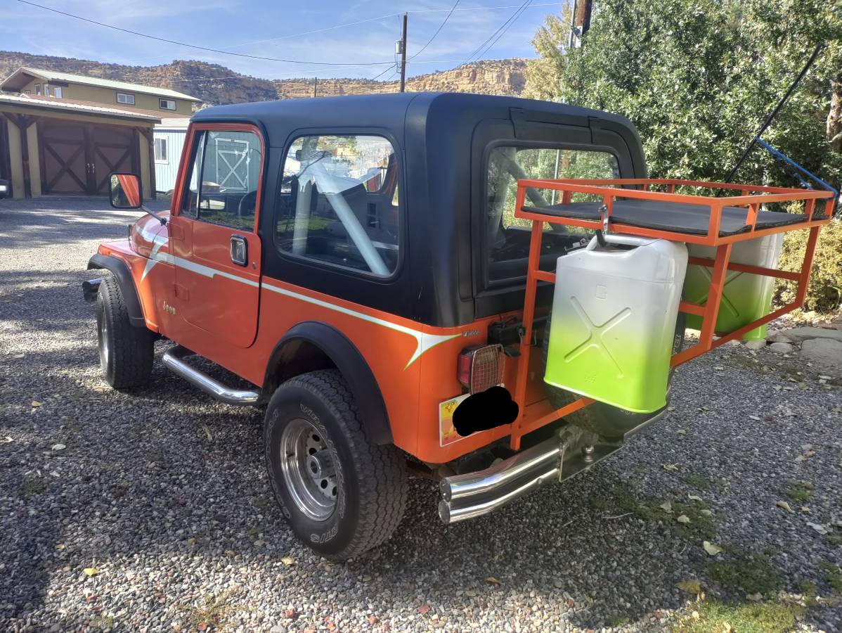 Jeep-cj7-1985-orange-9