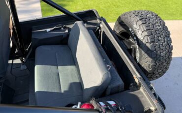 Jeep-cj7-1986-red-8