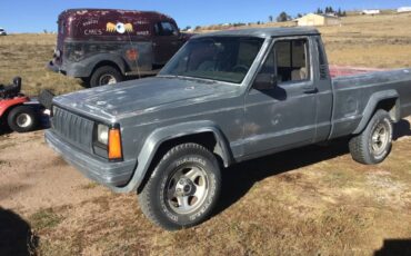 Jeep-comanche-1988-grey