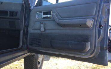 Jeep-comanche-1988-grey-8