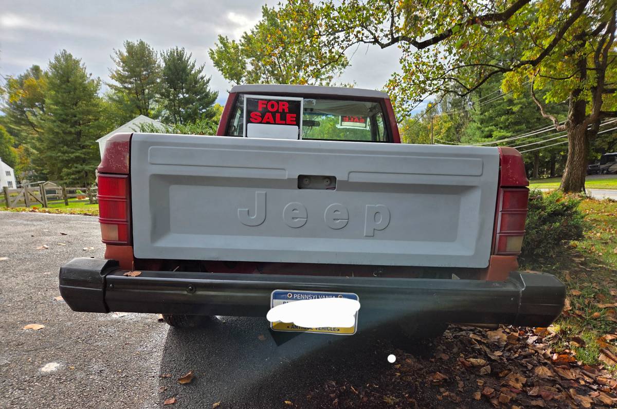 Jeep-comanche-1989-custom-1
