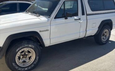 Jeep-comanche-1989-white