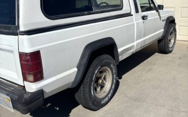 Jeep-comanche-1989-white-6