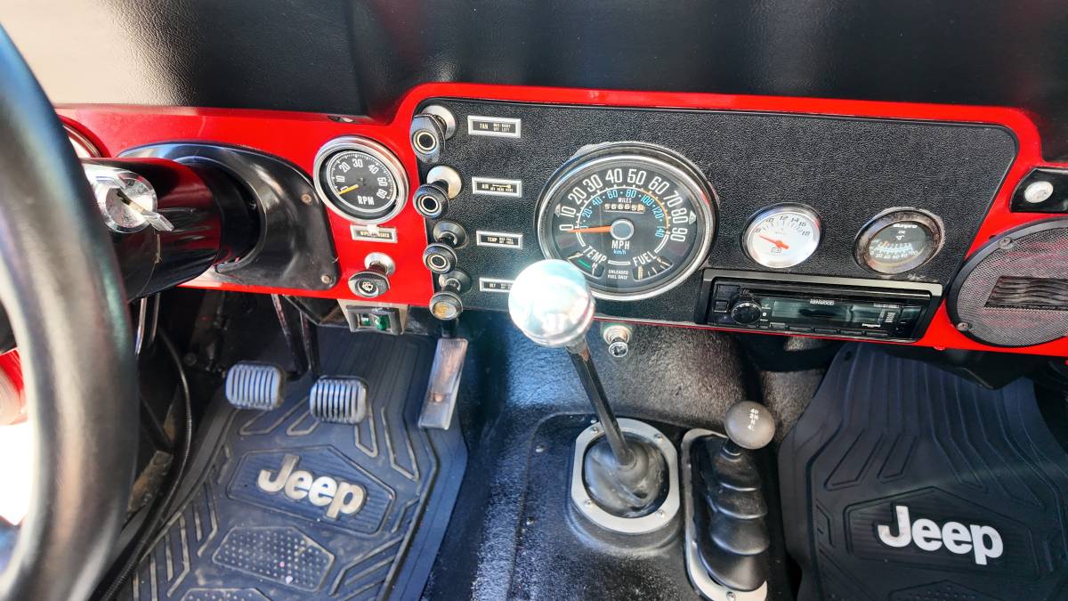 Jeep-golden-eagle-1978-12