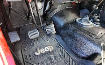 Jeep-golden-eagle-1978-13