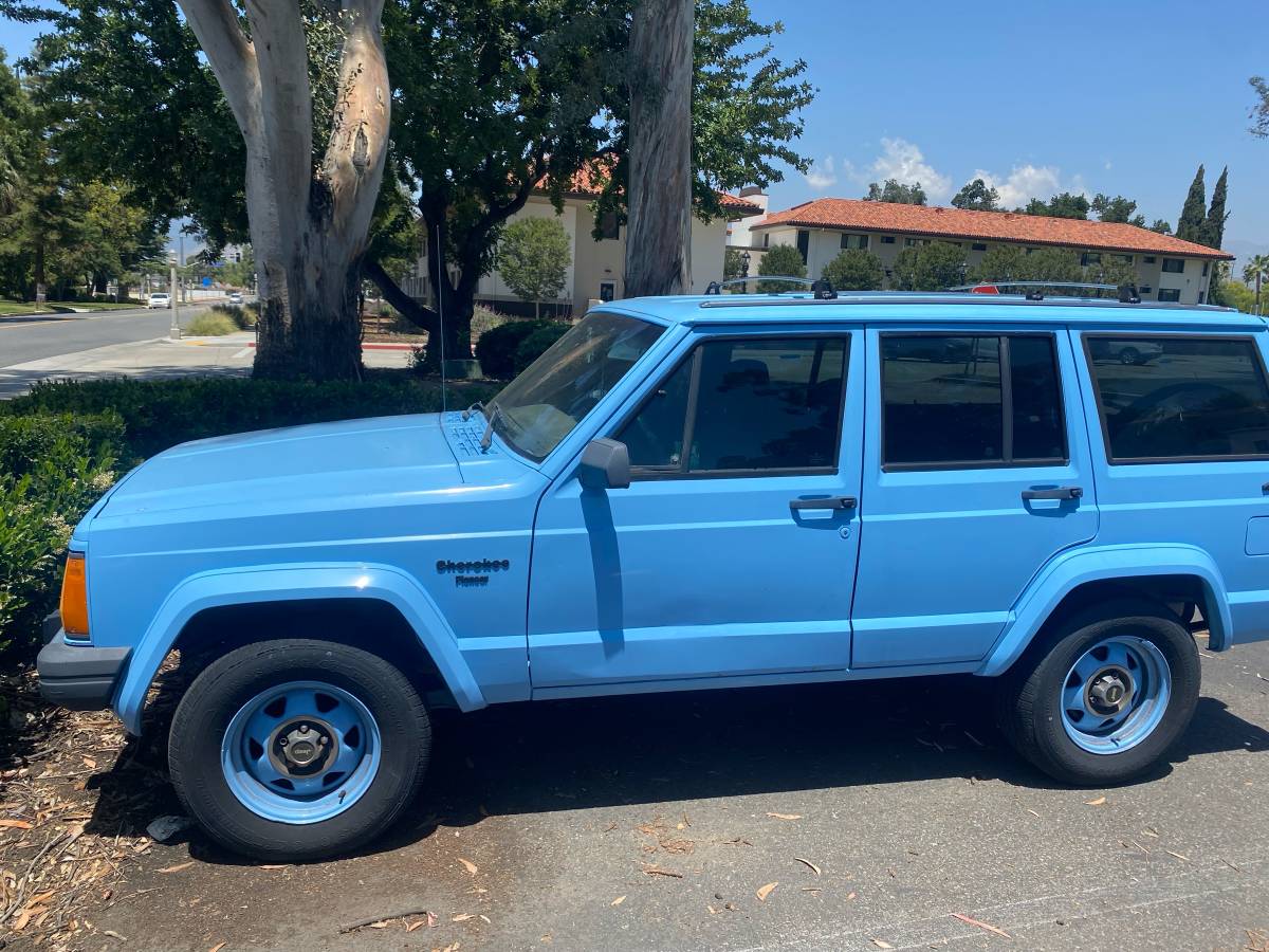 Jeep-grand-cherokee-1989-blue