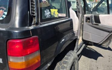 Jeep-grand-cherokee-1993-black-7