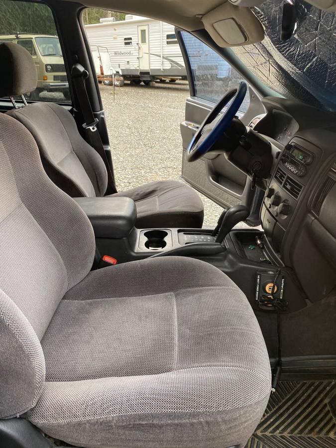 Jeep-grand-cherokee-laredo-1990-4