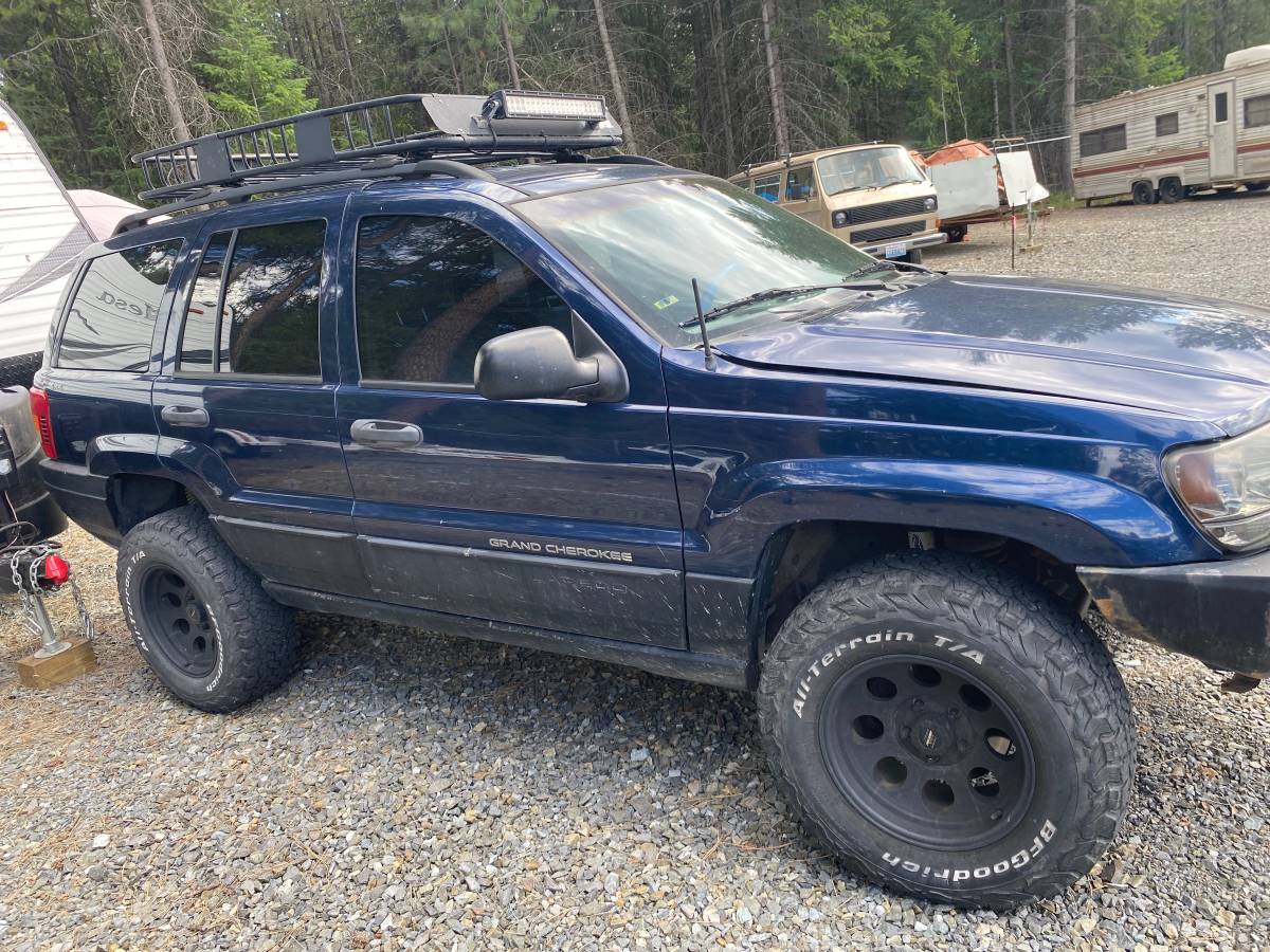Jeep-grand-cherokee-laredo-1990