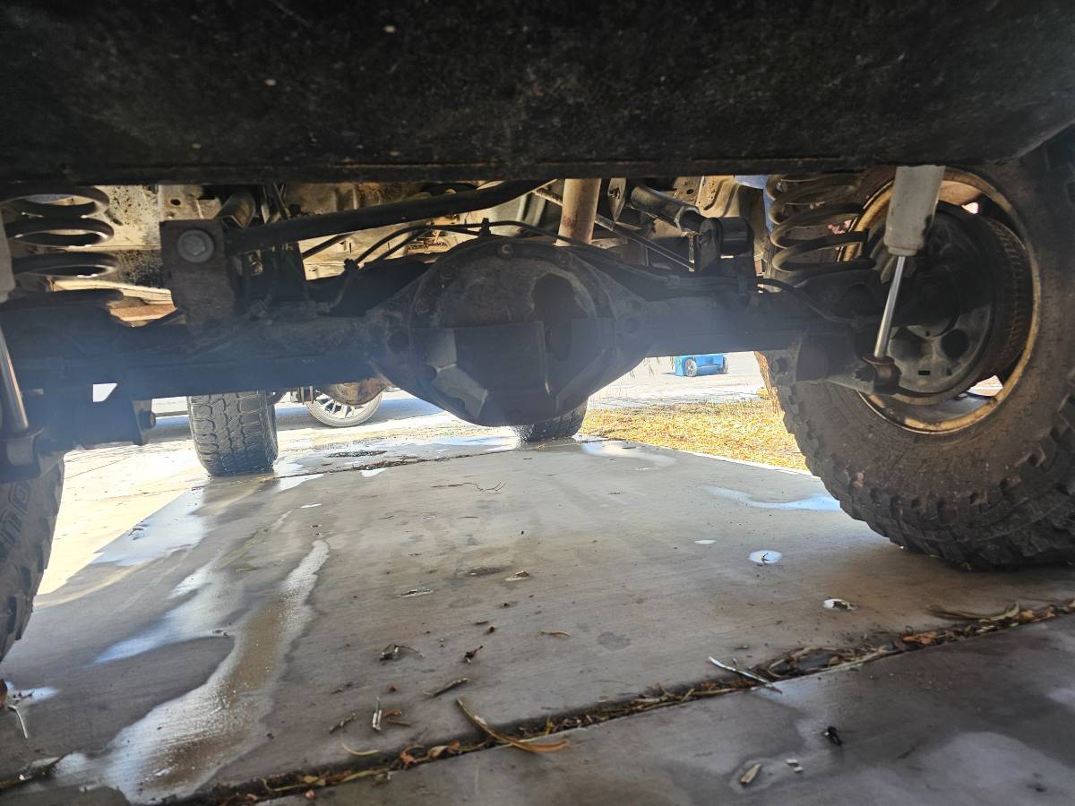 Jeep-grand-cherokee-laredo-1994-grey-3