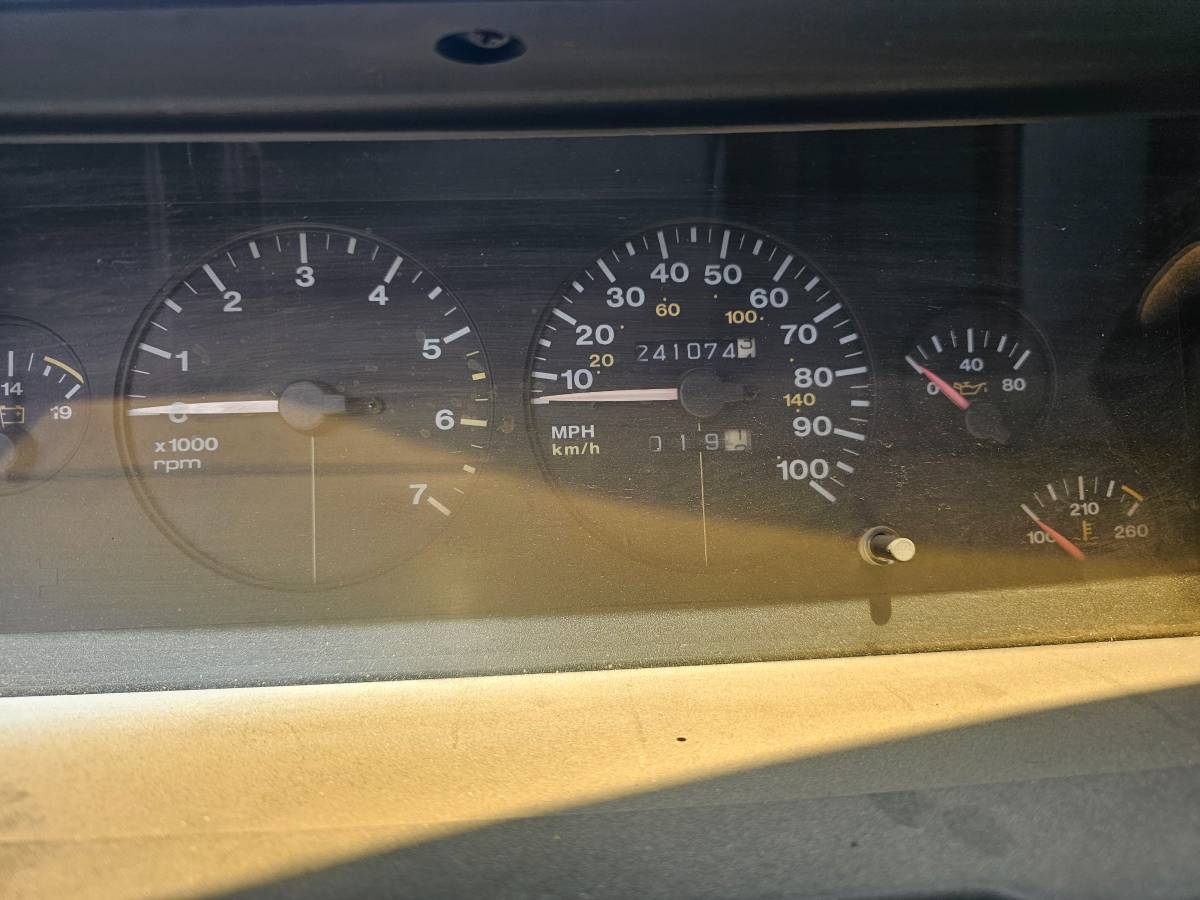 Jeep-grand-cherokee-laredo-1994-grey-7