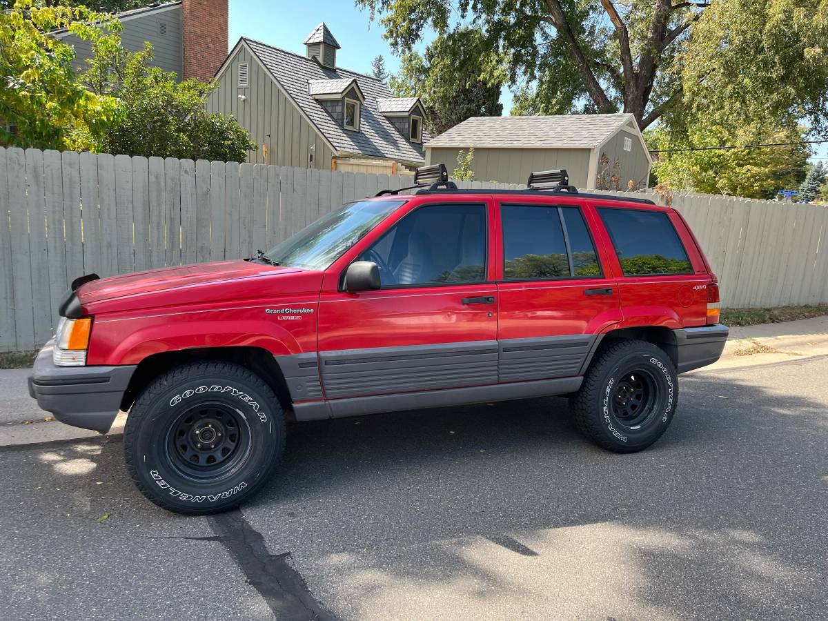 Jeep-grand-cherokee-laredo-1994-red-1
