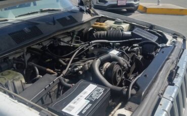Jeep-grand-cherokee-laredo-1994-white-3