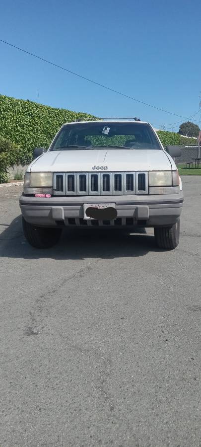 Jeep-grand-cherokee-laredo-1994-white-7