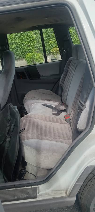 Jeep-grand-cherokee-laredo-1994-white-8