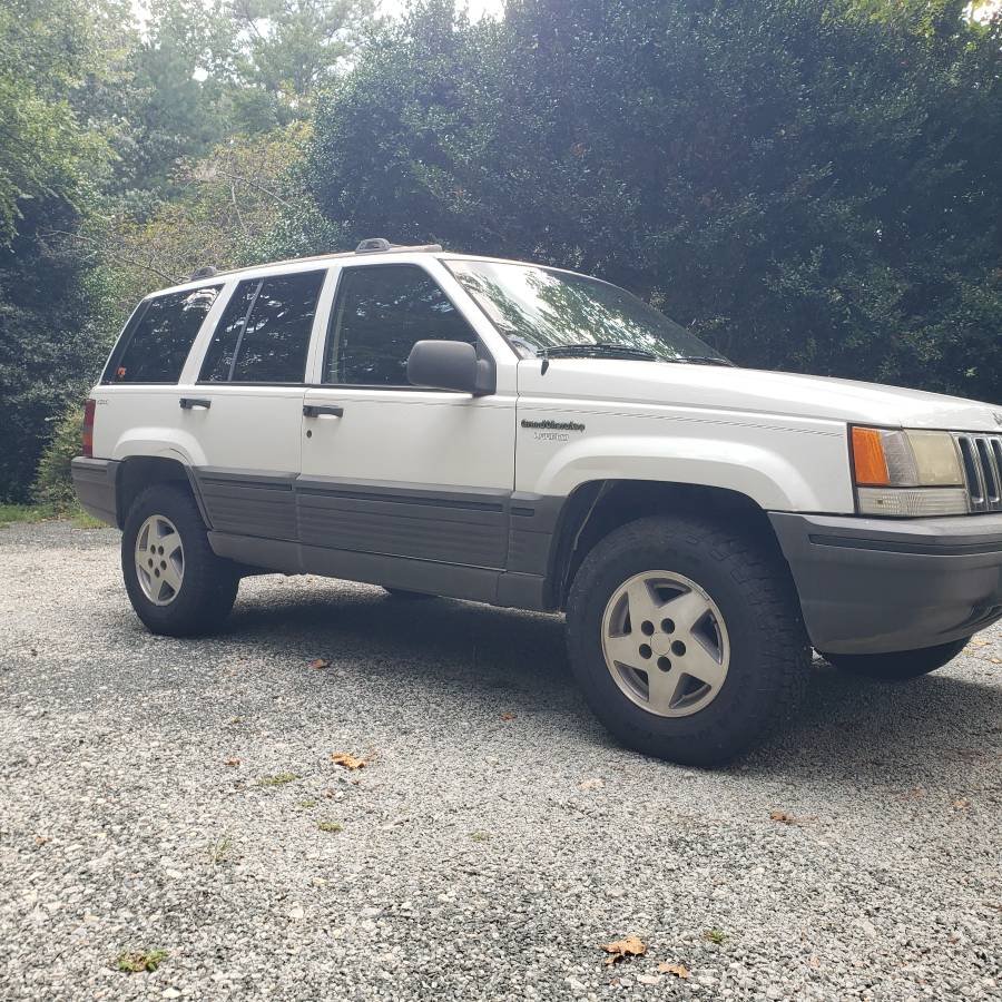 Jeep-grand-cherokee-laredo-1995-white-4