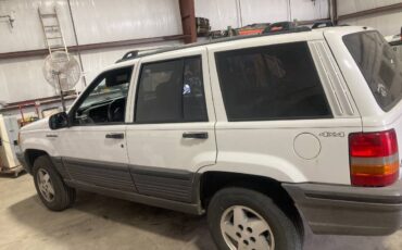 Jeep-grand-cherokee-laredo-1995-white-5