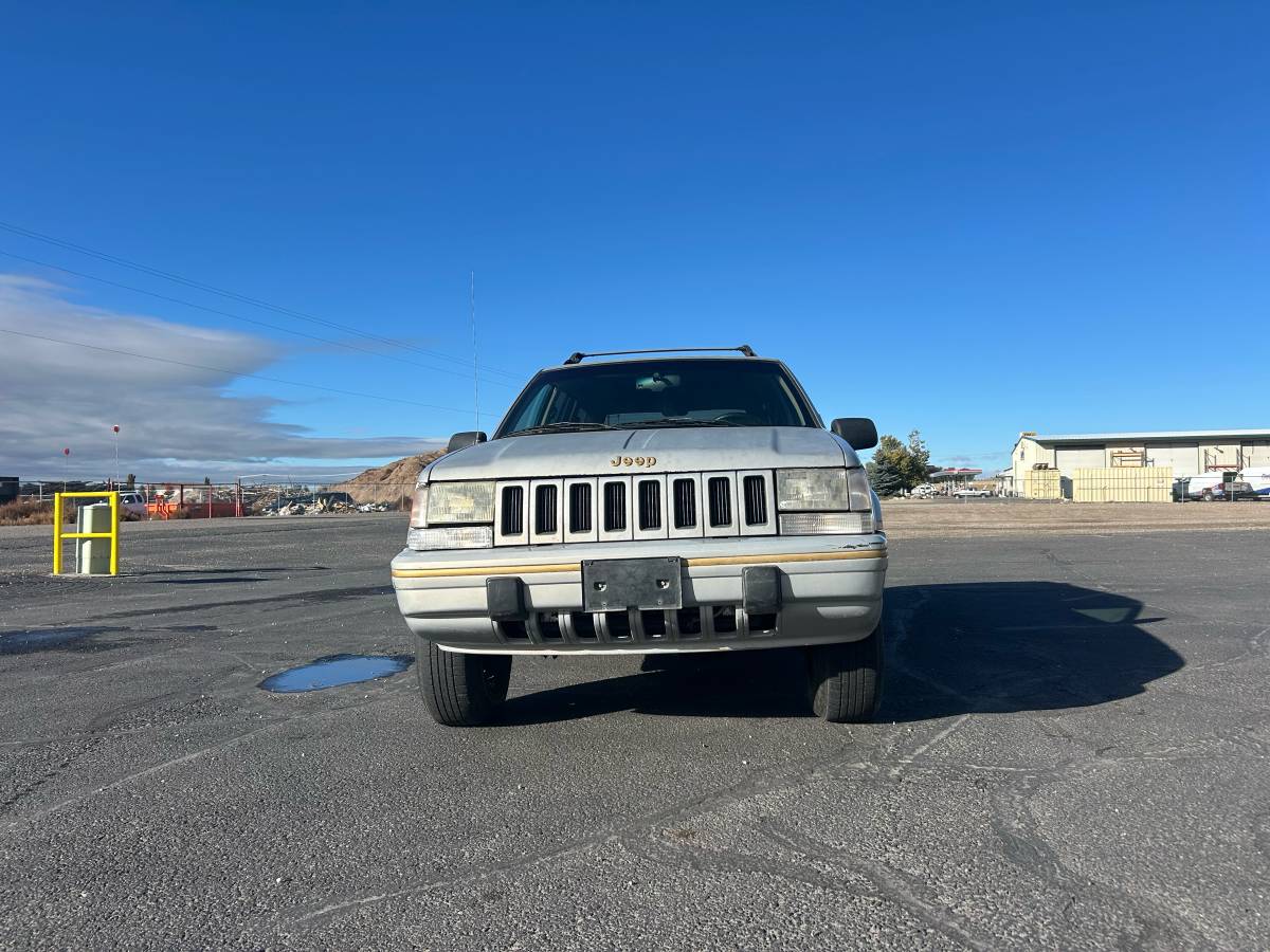 Jeep-grand-cherokee-limited-1994-silver-10