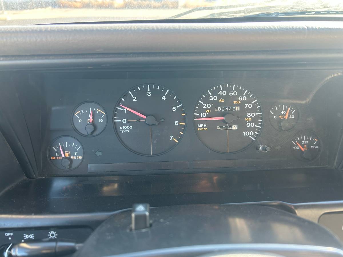 Jeep-grand-cherokee-limited-1994-silver-8