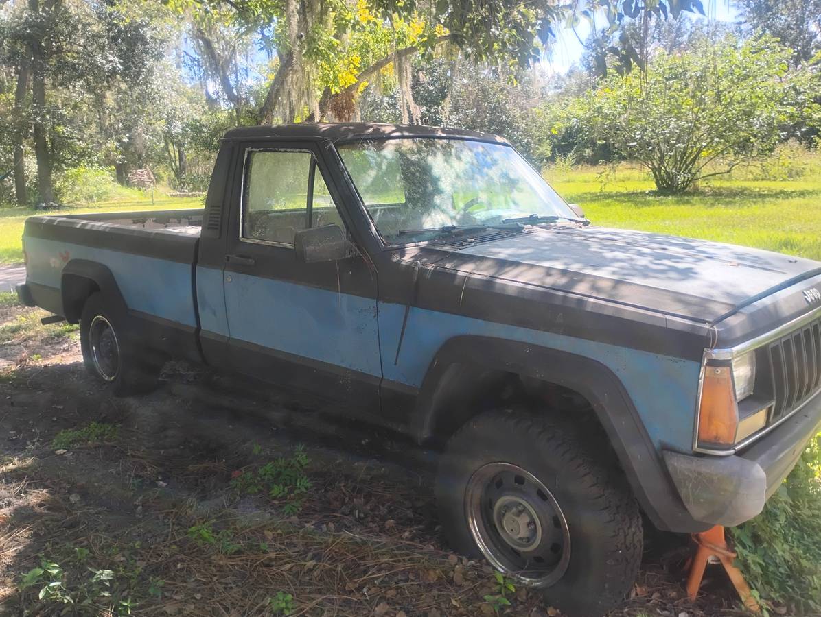 Jeep-pick-up-electric-1986-2