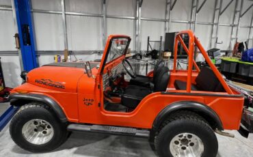 Jeep-renegade-1974-orange-2