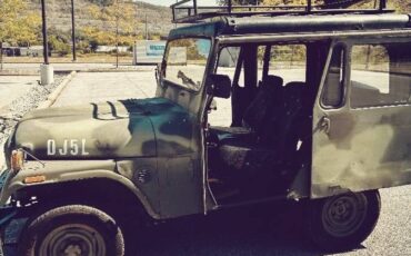 Jeep-v8-amc-1977-custom-2