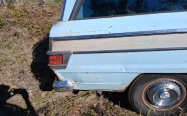 Jeep-wagoneer-1972-4