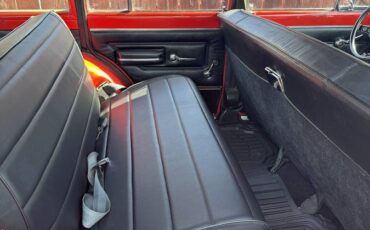 Jeep-wagoneer-1977-3