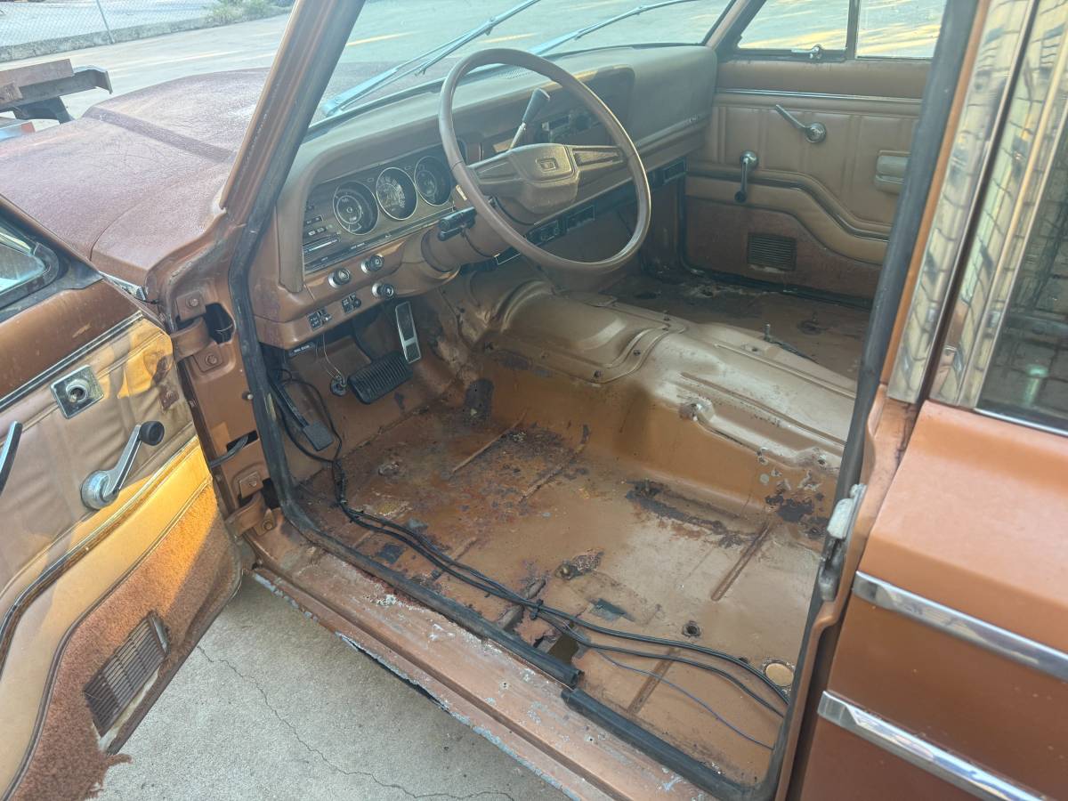 Jeep-wagoneer-1978-brown-6