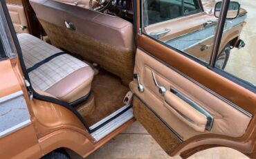 Jeep-wagoneer-1978-orange-27