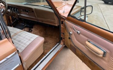 Jeep-wagoneer-1978-orange-28