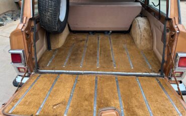 Jeep-wagoneer-1978-orange-39