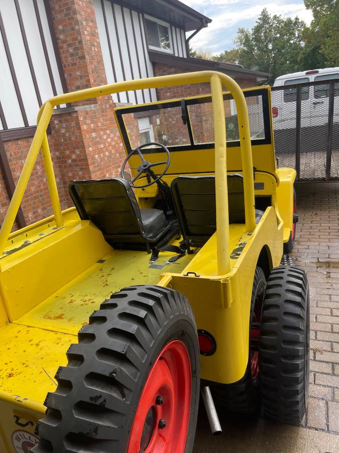 Jeep-willys-1947-yellow-1