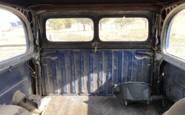 Jeep-willys-overland-4x4-wagon-1957-blue-13